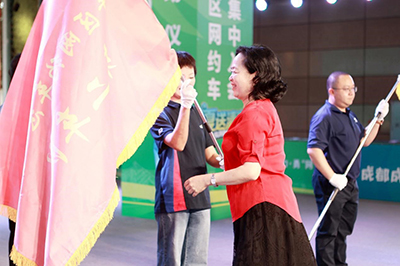 E:2023.77.21科技:天府行参与青羊区网约车司机集中入会暨2023年“夏送清冷”启动典礼官网科技2.jpg E:2023.77.21科技:天府行参与青羊区网约车司机集中入会暨2023年“夏送清冷”启动典礼官网科技2.jpg